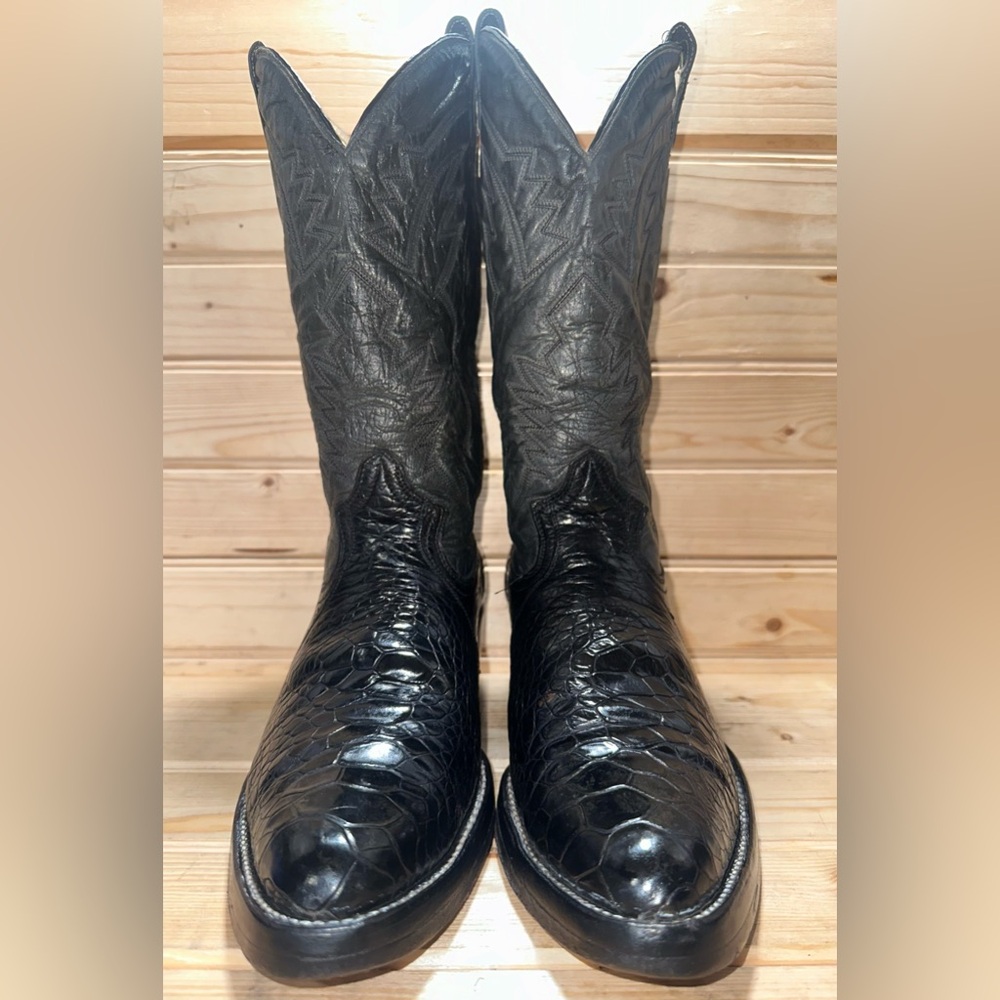 SOLD!!!!! Vintage Cowboy Boots Rare